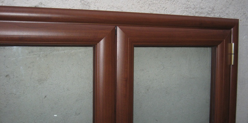 Finestre in legno e alluminio finestre in alluminio for Finestre finto legno
