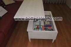 Coffee table with table top